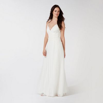 Ivory lace pleated bridal dress